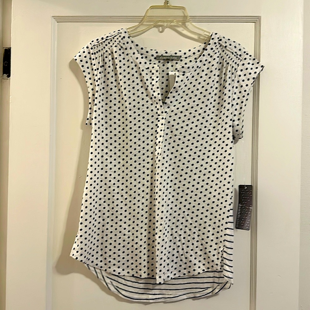 NWT Dainiel Rainn top